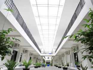 D'Paragon Pringwulung Maguwo Buitenkant foto